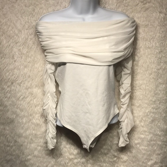 “Fashion Nova” Top - Picture 7 of 11